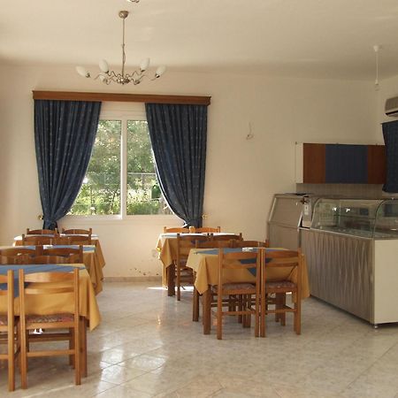 Aparthotel Aneton Chrysi Ammoudia Exterior foto
