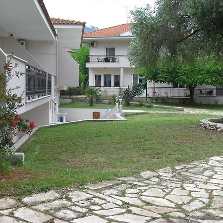Aparthotel Aneton Chrysi Ammoudia Exterior foto