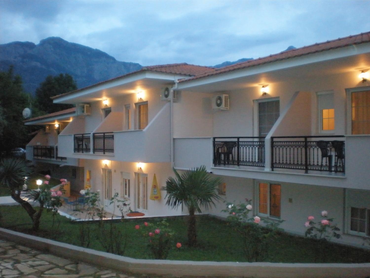 Aparthotel Aneton Chrysi Ammoudia Exterior foto