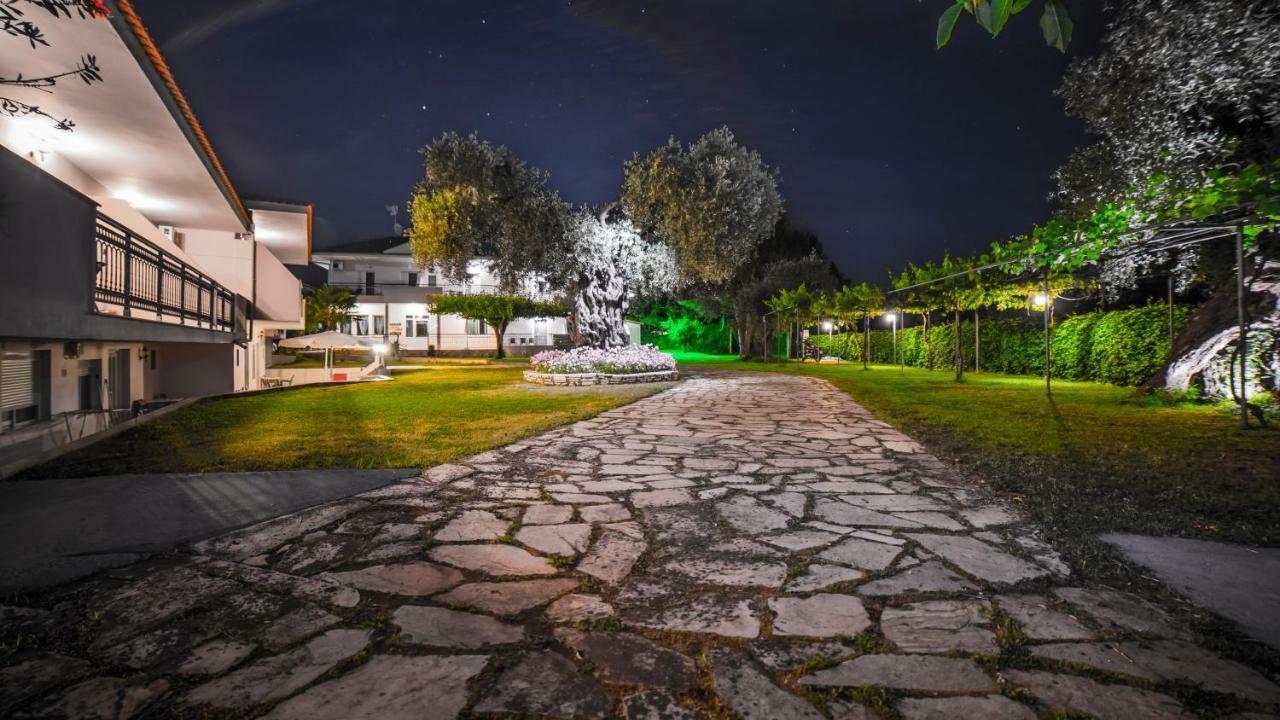 Aparthotel Aneton Chrysi Ammoudia Exterior foto
