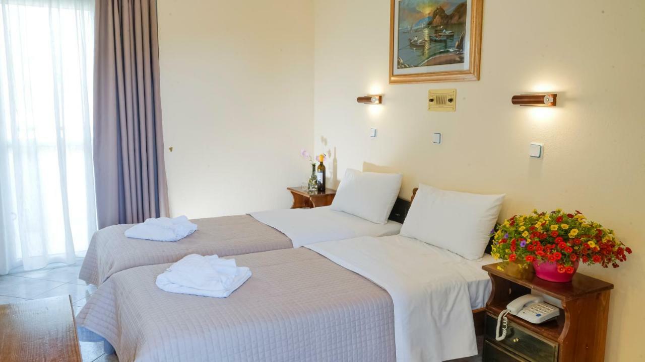 Aparthotel Aneton Chrysi Ammoudia Exterior foto
