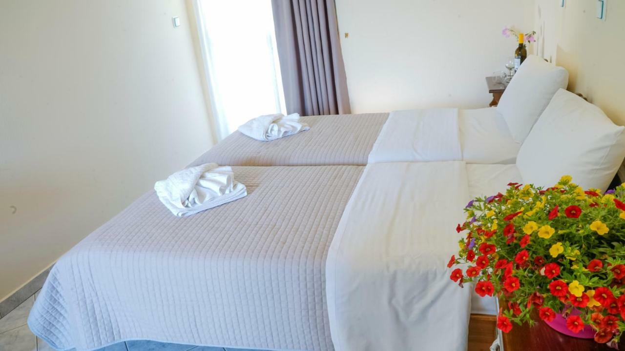 Aparthotel Aneton Chrysi Ammoudia Exterior foto